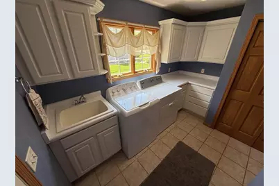 3402 Kingsbridge Drive, Janesville, WI 53546 - Photo 29