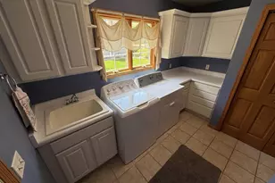 3402 Kingsbridge Dr, Janesville, WI 53546 - Photo 29