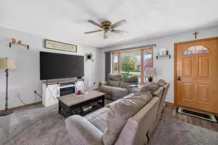 149 Vilas Hibbard Pkwy, Lodi, WI 53555 - Photo 3