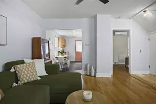 1329 Dewey Ct, Madison, WI 53703 - Photo 7