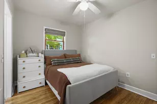 1329 Dewey Ct, Madison, WI 53703 - Photo 15