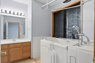 3001 Stratton Way, Madison, WI 53719 - Photo 21