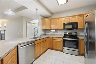 3001 Stratton Way, Madison, WI 53719 - Photo 11