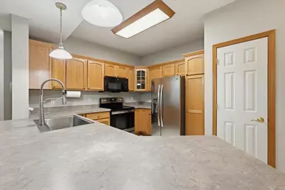 3001 Stratton Way #105, Madison, WI 53719 - Photo 9