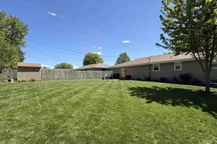 1616 Crestview St, Janesville, WI 53546 - Photo 39