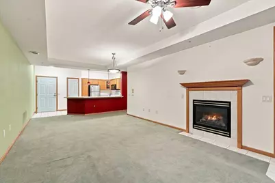 3001 Stratton Way #206, Madison, WI 53719 - Photo 5