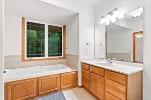 3001 Stratton Way, Madison, WI 53719 - Photo 21
