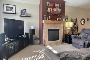 8252 Starr Grass Dr, Madison, WI 53719 - Photo 3