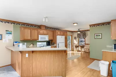 249 Berry Drive, Lake Delton, WI 53965 - Photo 7