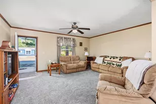 249 Berry Dr, Lake Delton, WI 53965 - Photo 5