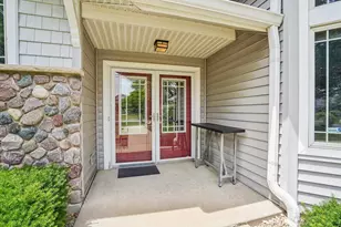 1708 Dewberry Dr, Madison, WI 53719 - Photo 13