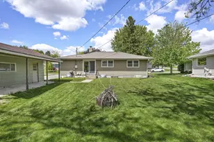 512 Prospect Rd, Waunakee, WI 53597 - Photo 49