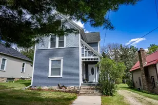 524 N East St, Wonewoc, WI 53968 - Photo 7