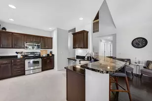 3138 S High Point Rd, Madison, WI 53719 - Photo 9
