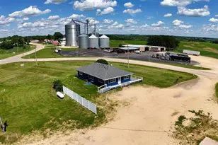 674 County Road O Rd, Mineral Point, WI 53565 - Photo 35