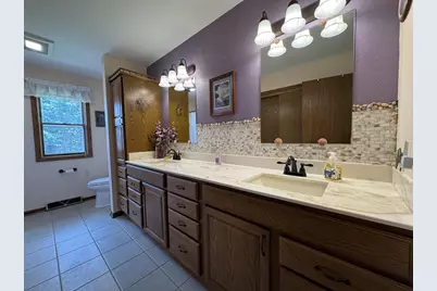 1500 Camelot Drive, Janesville, WI 53548 - Photo 17