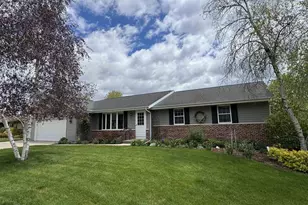 1500 Camelot Dr, Janesville, WI 53548 - Photo 1