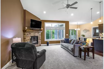 1009 Tara Lane, Waunakee, WI 53597 - Photo 7