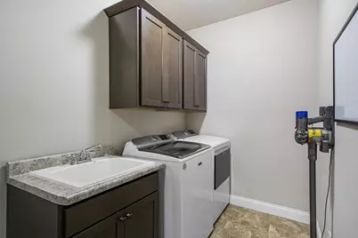 1009 Tara Lane, Waunakee, WI 53597 - Photo 33