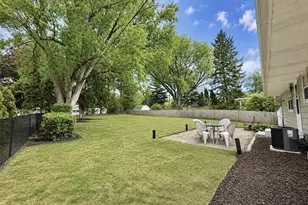 21 N Kenosha Dr, Madison, WI 53705 - Photo 3