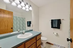 816 Bergen Ct, Stoughton, WI 53589 - Photo 23