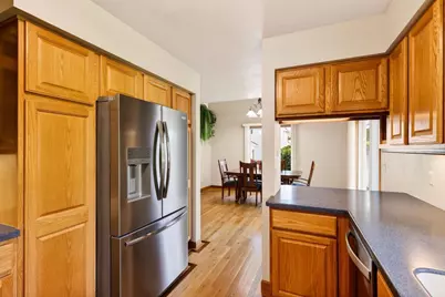 816 Bergen Court, Stoughton, WI 53589 - Photo 11