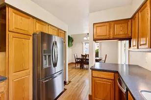 816 Bergen Ct, Stoughton, WI 53589 - Photo 11