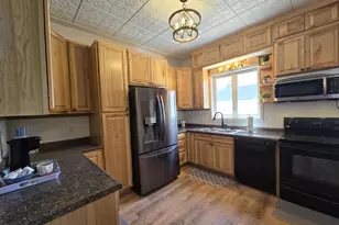304 Glen St, Kendall, WI 54638 - Photo 9