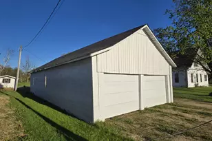 304 Glen St, Kendall, WI 54638 - Photo 47