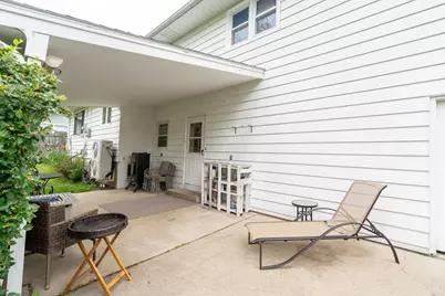 2023 Williamsburg Place, Janesville, WI 53548 - Photo 17