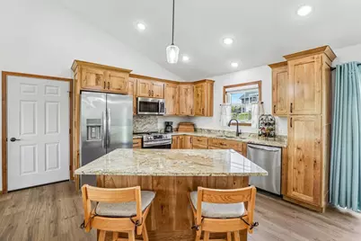 26 Dessa Rain Drive, Reedsburg, WI 53959 - Photo 17