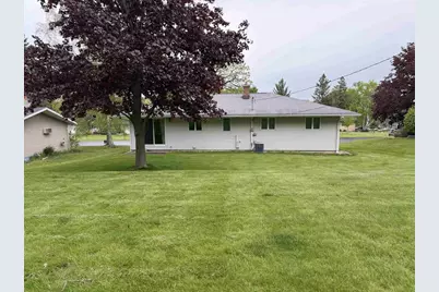 305 Sunset Drive, DeForest, WI 53532 - Photo 3