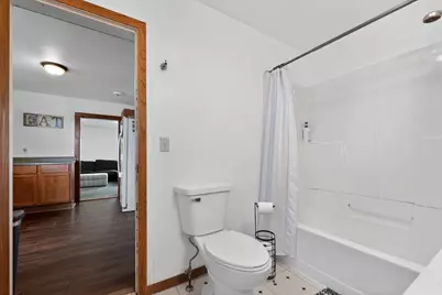 423 Mulberry Street, Baraboo, WI 53913 - Photo 17