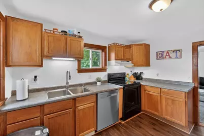 423 Mulberry Street, Baraboo, WI 53913 - Photo 21