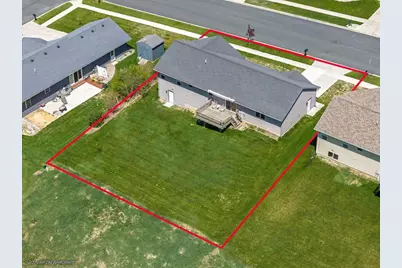 229 Dessa Rain Drive, Reedsburg, WI 53959 - Photo 3