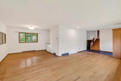 318 Cheyenne Trail, Madison, WI 53705 - Photo 7