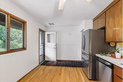 318 Cheyenne Trail, Madison, WI 53705 - Photo 13