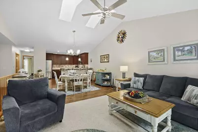 6217 Sharpsburg Drive, Madison, WI 53718 - Photo 9