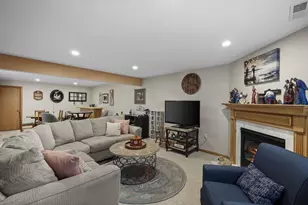 6217 Sharpsburg Dr, Madison, WI 53718 - Photo 27
