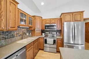 738 8th St, Prairie Du Sac, WI 53578 - Photo 9