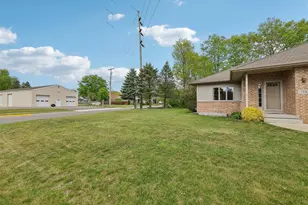 738 8th St, Prairie Du Sac, WI 53578 - Photo 27