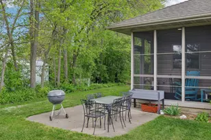 738 8th St, Prairie Du Sac, WI 53578 - Photo 13