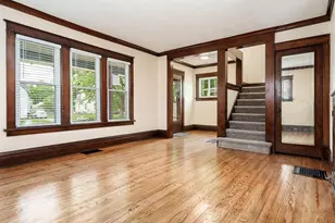 737 10th St, Beloit, WI 53511 - Photo 5