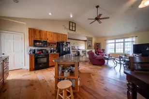 9145 Smythe School Rd, Beloit, WI 53511 - Photo 5