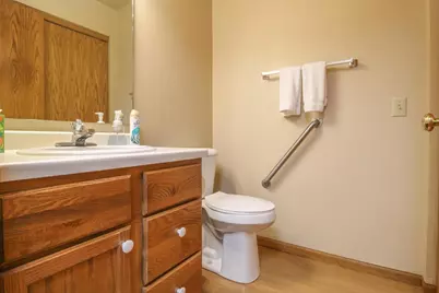 107 Buckingham Court, Cambridge, WI 53523 - Photo 9
