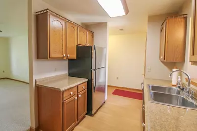 107 Buckingham Court, Cambridge, WI 53523 - Photo 7