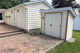 125 Maple St, Orfordville, WI 53576 - Photo 35