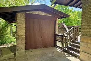 780 Beaumont Rd, Prairie Du Chien, WI 53821 - Photo 37