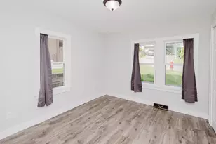 198 Rosa St, Richland Center, WI 53581 - Photo 17