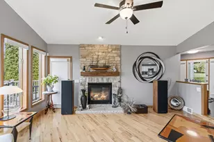W14198 Selwood Dr, Prairie Du Sac, WI 53578 - Photo 11